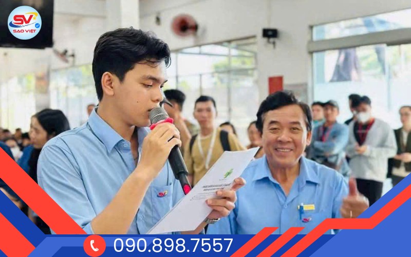thầy đăng ký học lái xe cho học viên