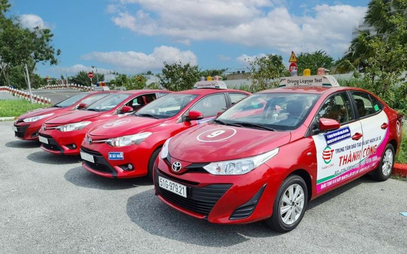 Trường dạy lái xe Thành Công