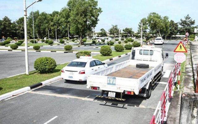 Lịch học linh hoạt vào cuối tuần và buổi tối