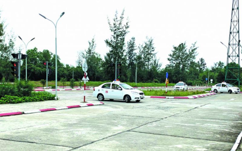 Bằng lái xe B2 là gì?