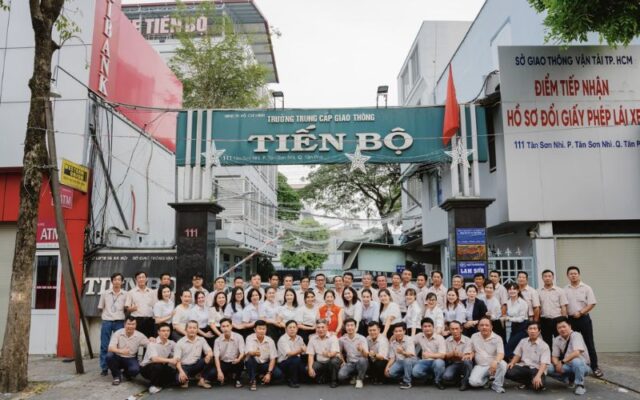 Trường trung cấp giao thông Tiến Bộ có nhiều năm kinh nghiệm